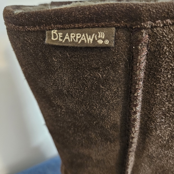 Bearpaw Chocolate Suede Boot Wool-lined - Picture 8 of 13